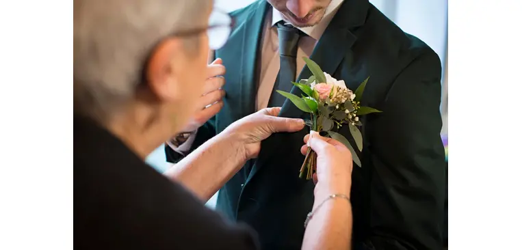 Floralux events huwelijk opgespeld boeket